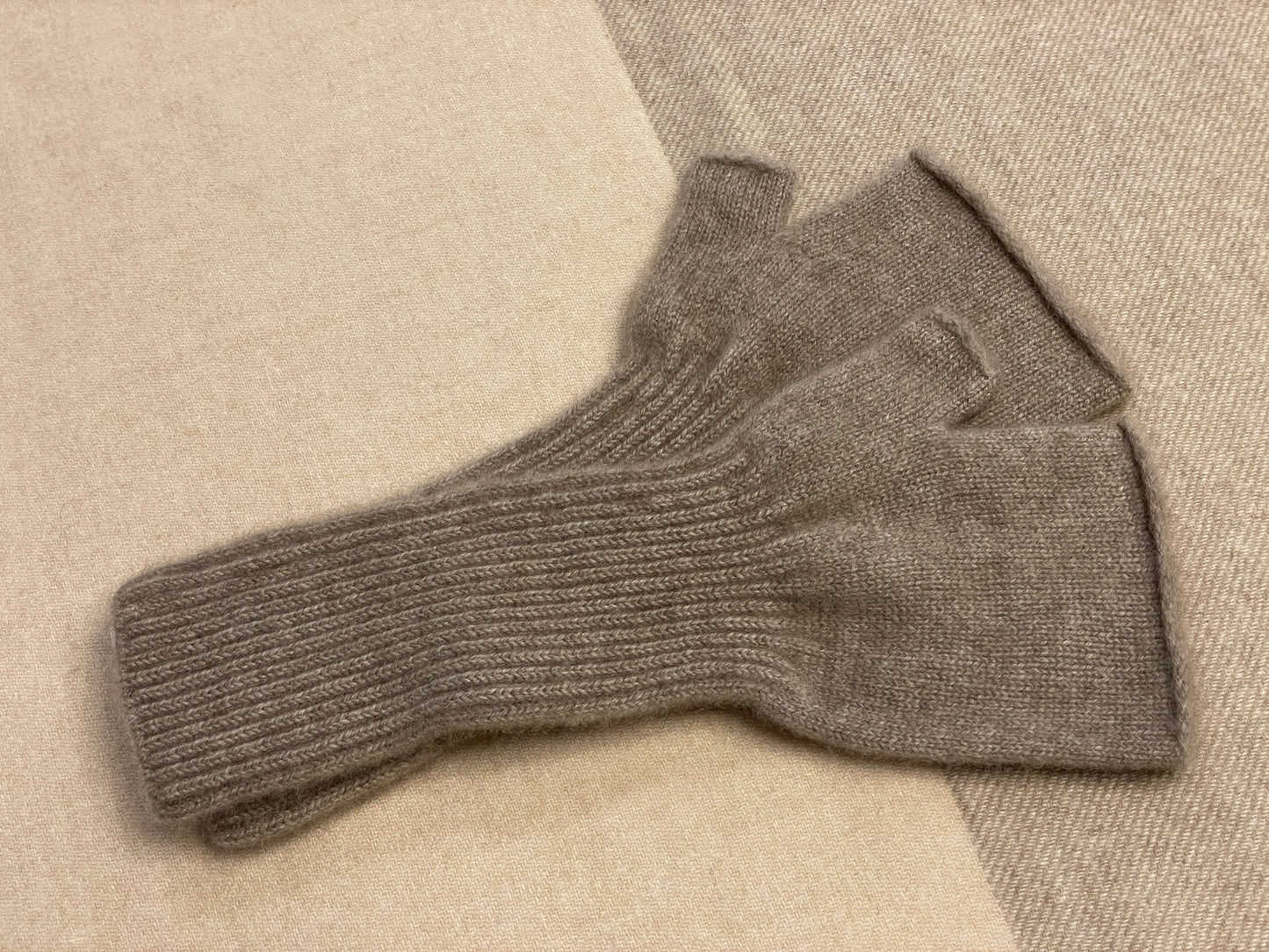Pure cashmere fingerless mitten /Long cuff wrist warmer with thumb hole / Premium organic cashmere / Luxury gift