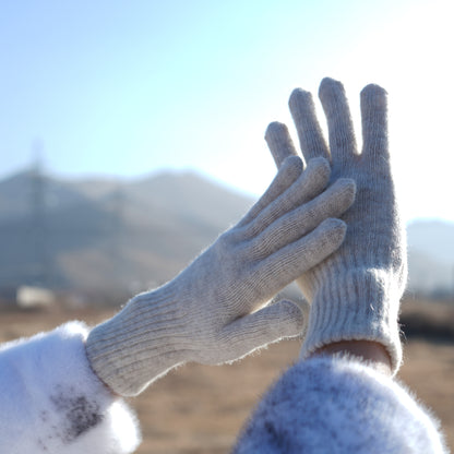 100% Organic Mongolian Sheep Wool Gloves - Luxury Sustainable Fiber - Winter Essentials - Ideal Christmas Gift