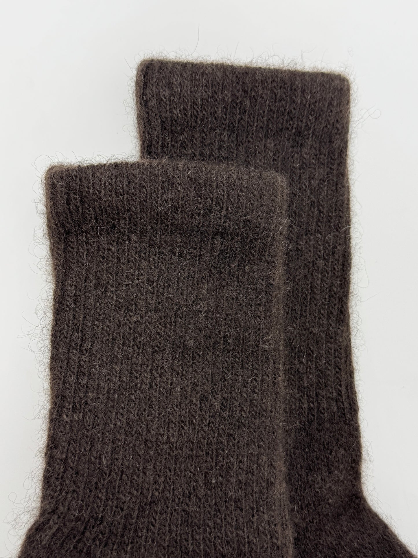 Organic Yak Down Soft Socks – Ready-Gift Boxed Cushioned Wool Socks for Outdoor Adventure & Indoor Comfort