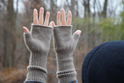 Pure cashmere fingerless mitten /Long cuff wrist warmer with thumb hole / Premium organic cashmere / Luxury gift