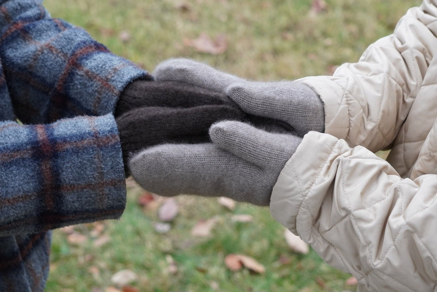100% Pure Cashmere Mitten / Two Layer Organic Premium Cashmere / Heavenly Soft / Luxury Gift / Winter Essentials