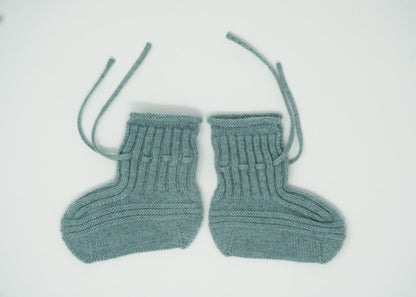 100% Cashmere Baby Booties / Ultra Soft Warm Cozy Baby Essentials  / Luxury Baby Gifting / Made in Mongolia